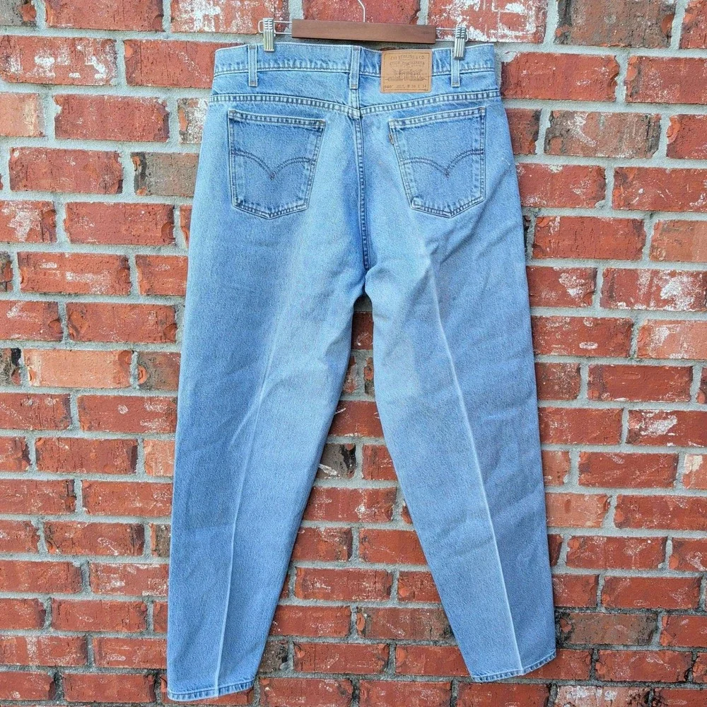 Levi's 560 Loose Fit Tapered Leg Jeans Mens 36x34 Light Wash Orange Tab Vintage